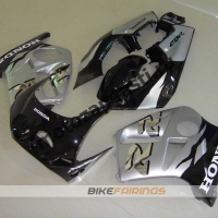 Комплект Мотопластика Honda CBR250 MC19 Черно-Серебристый.