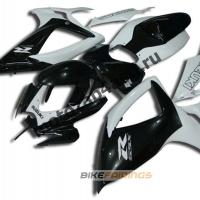 Комплекты пластика Suzuki GSXR600-750 06-07 Бело-Черный.