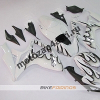 Комплект пластика Suzuki GSXR600-750 06-07 Белый с черным огнем.