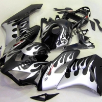 Комплект пластика Honda CBR1000RR 2004-2005 Черный матовый с серебристым огнем.
