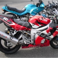 Комплект Пластика Yamaha R6 01-02 Штатный Черно-Бело-Красный