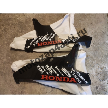 Плуг Honda CBR1000rr 2006-2007 правый и левый Черного цвета Honda №1