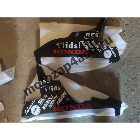 Плуг Honda CBR1000rr 2006-2007 правый и левый Черного цвета Honda №2